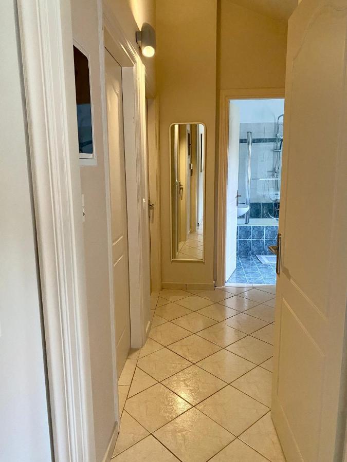 Valeria'S Apartment アルゴストリオン エクステリア 写真